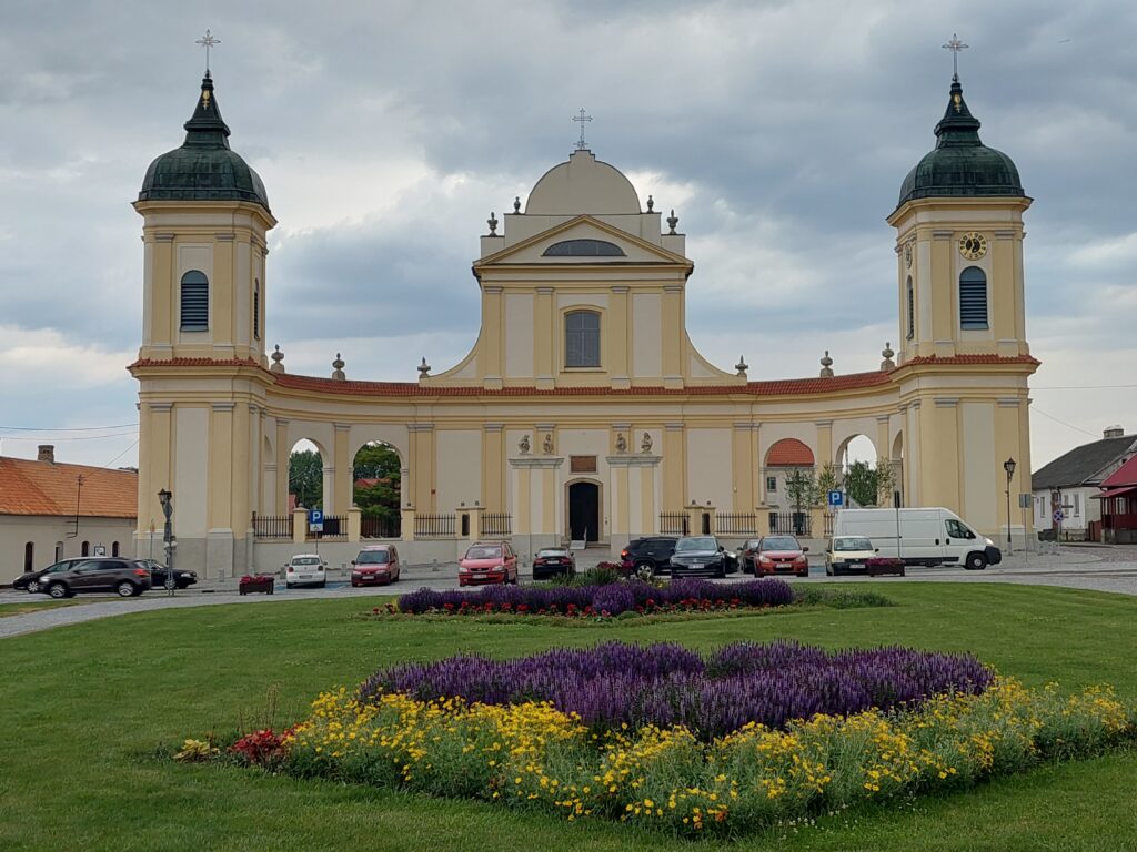 Tykocin Kościół barokowy na rynku