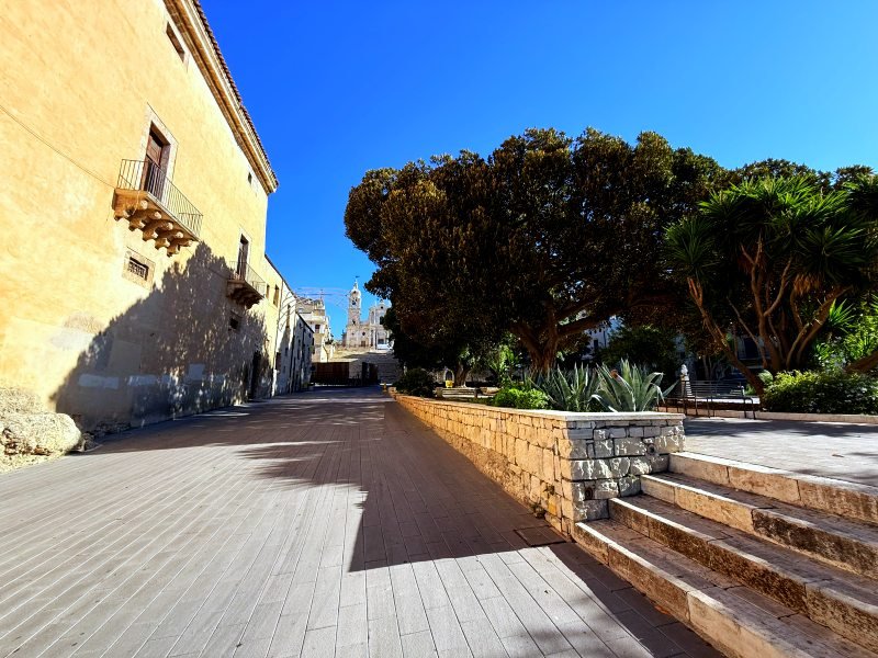 Palma di Montecchiaro okolice pałacu